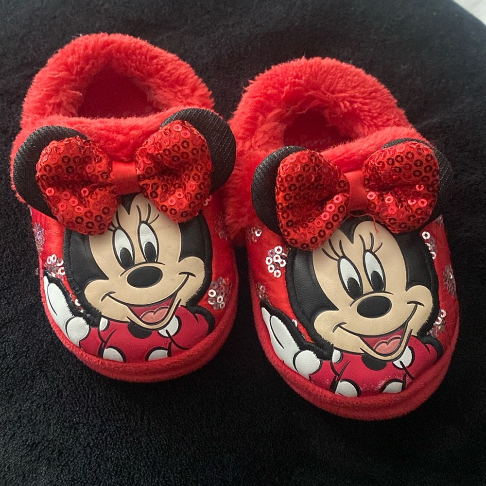Minnie Mouse House Slippers